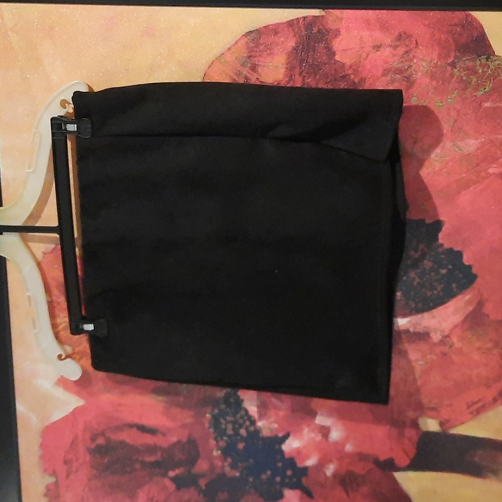 NWT Women's Size XL Black Faux Suede Mini Skirt Hidden Elastic 32"-38" Waist